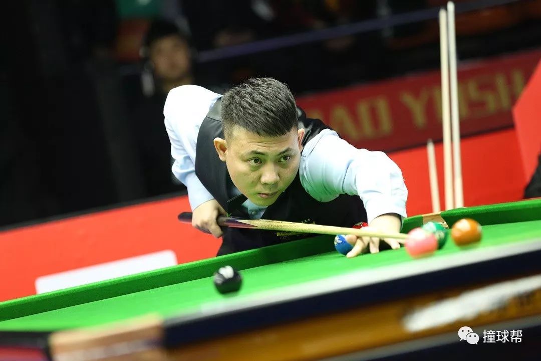 运动员必须 运动员必须